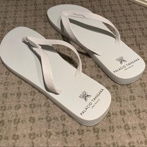 Ipanema Flip Flops for Palácio Tangará, Sāo Paolo
